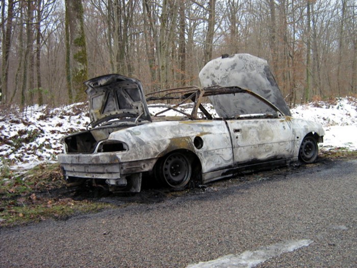 PERRECY VOITURE FEU 1912101
