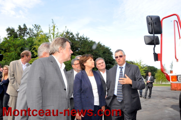 MARTINE AUBRY 0109117