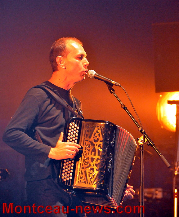 SOIREE CHAPITEAU 15101114