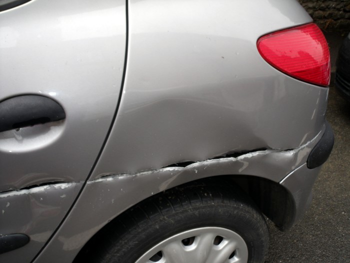 genelard voiture 0807124