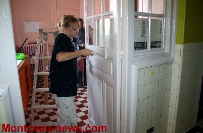 travaux ecole mont 15081213