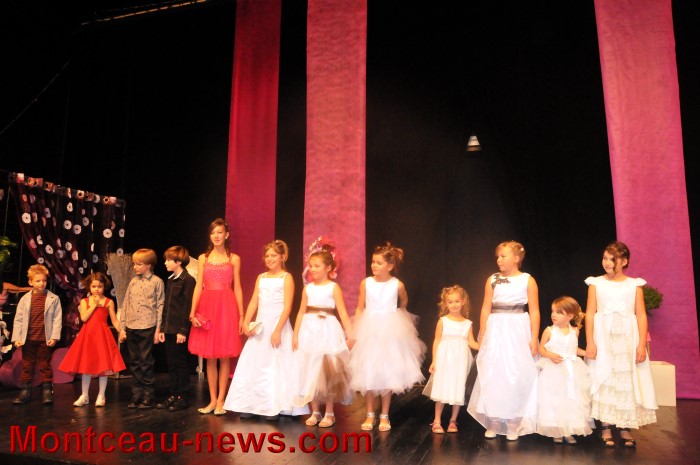 salon enfants 19111258