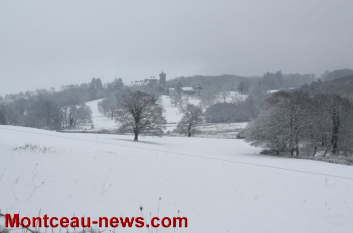chateaux neige 16011311