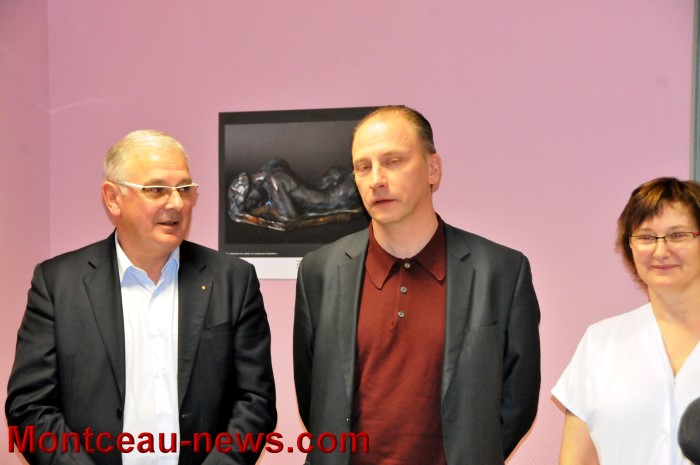 lions hopital 2001135