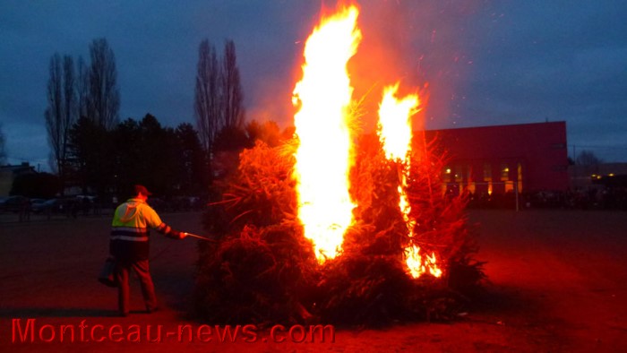 st vallier fete sapins 1401139