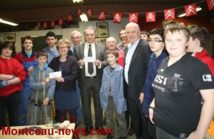 « Une Traction pour Jean Moulin » (Montceau-les-Mines)