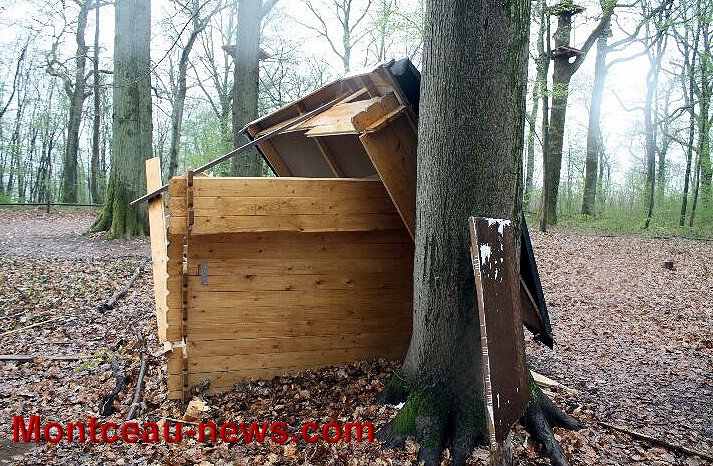 CABANE 21 04 20133