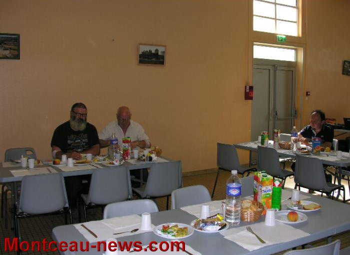 FRESQUE SANG 2106133