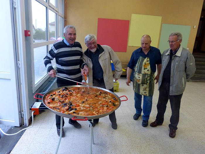 VOISINS 1 06 2013