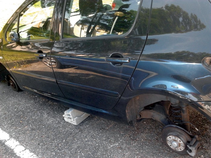 blanzy vehicule casse 1806133