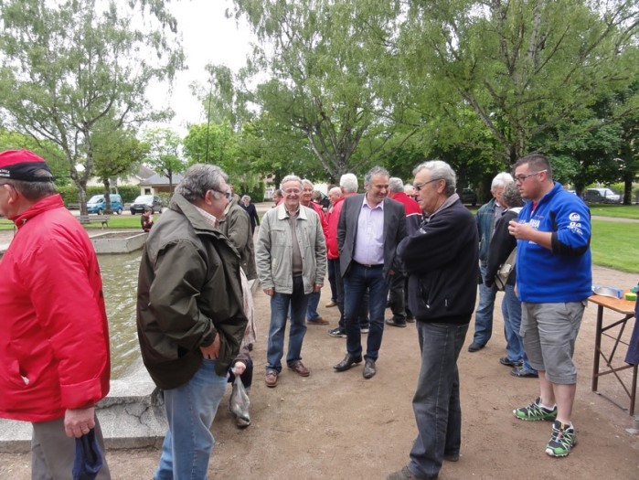 peche montceau 0306134