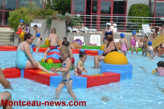 piscine ete mont 24071316