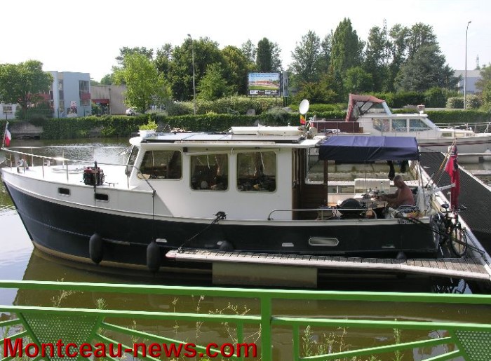 capitainerie 0608133