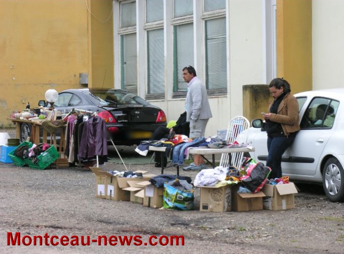 marronniers vide grenier 0909137