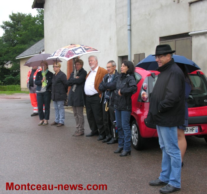 voiture elevt blanzy 1909135