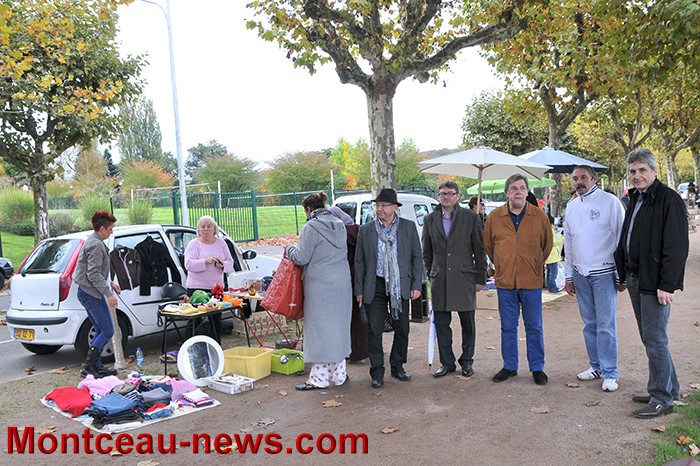 vide grenier judo 2110133