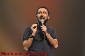 One man show de Mathieu Madénian à l’Embarcadère