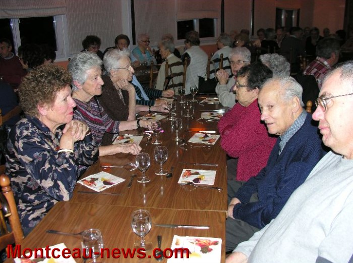 peupliers beaujolais 2211135