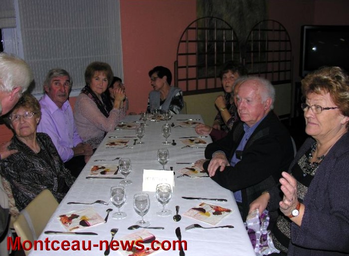 peupliers beaujolais 2211139