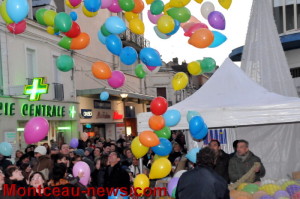 Illumination et lâché de ballons (Montceau)