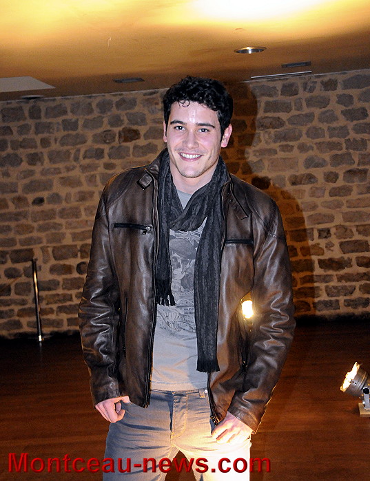 izac defile 3012136