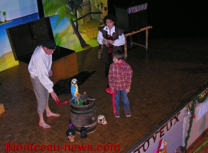 noel cos montceau 15121311