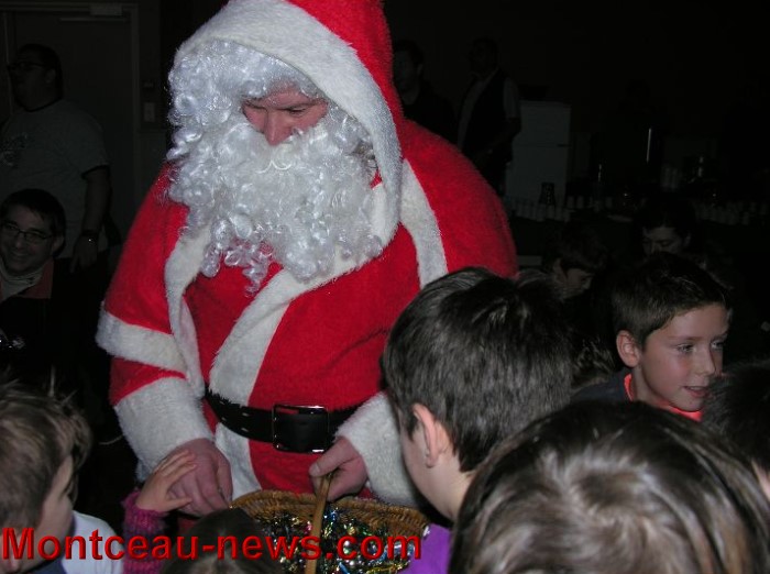 noel cos montceau 15121317
