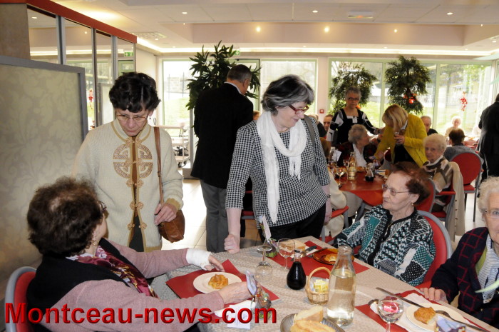 voeux personnes agees mont 07011315