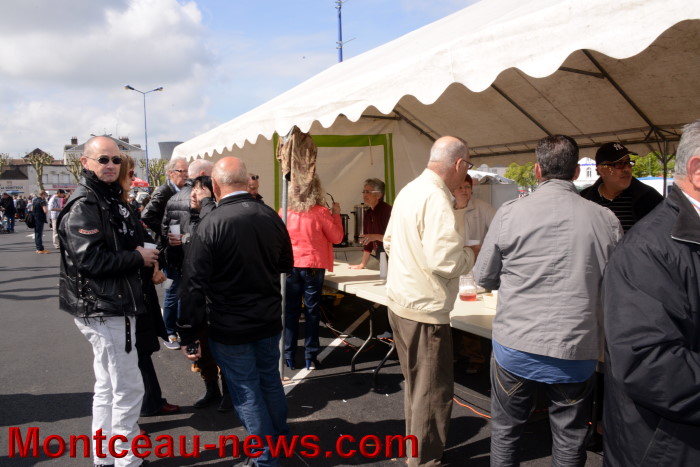 amis reunis 0105146