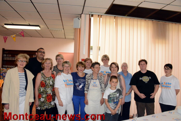 fete voisins 24051410