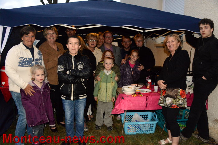fete voisins 24051423