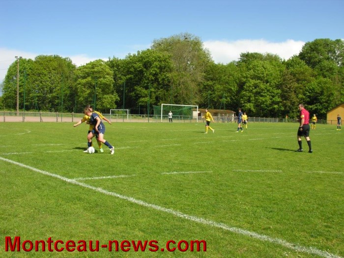 foot filles blanzy 1205145