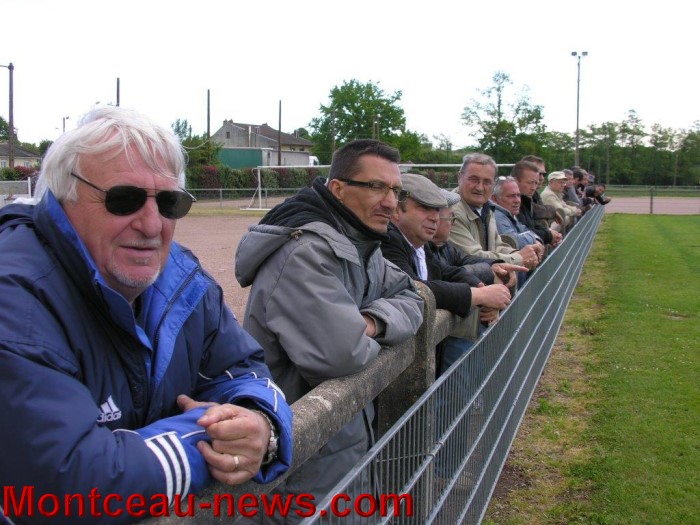 foot filles blanzy 1205148