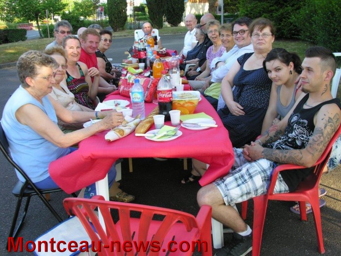 fete voisins mont 1406145