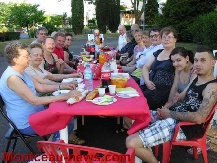 fete voisins mont 1406146