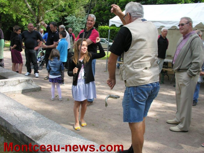 peche montceau 0306142