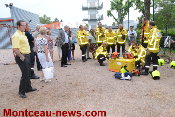ville pompiers 12061410