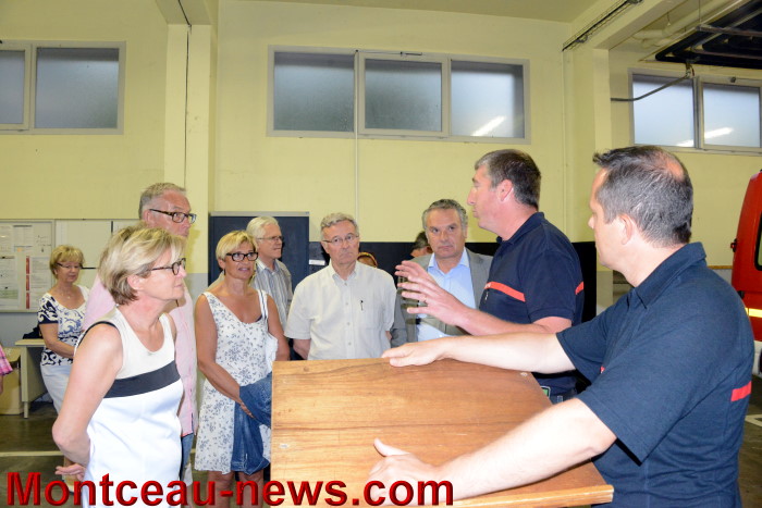 ville pompiers 12061414