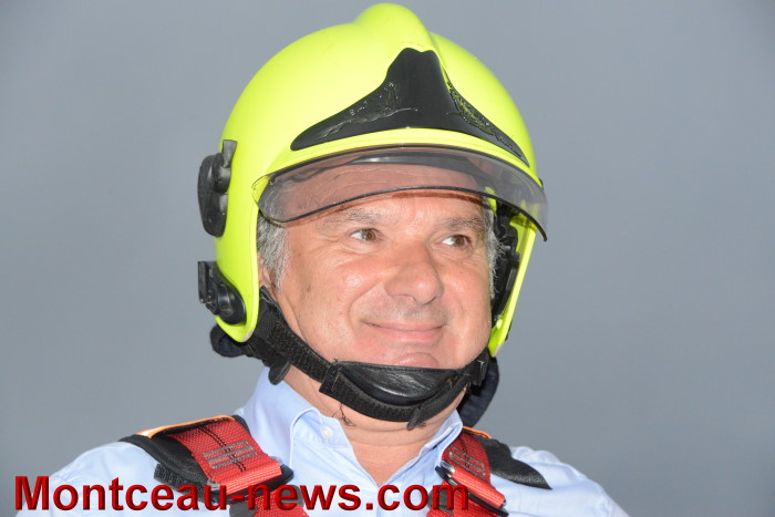 ville pompiers 12061420