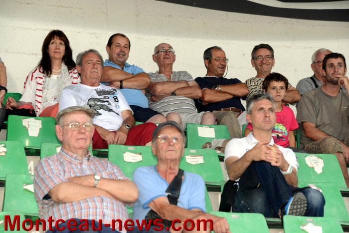 amicale andrezieux 24071432