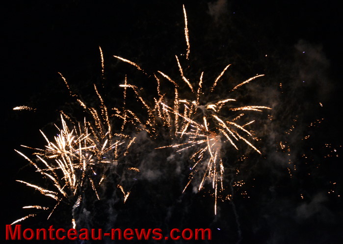 feu 14 juillet 1407144