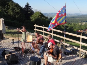 « Scène ouverte » au théâtre de verdure (Mont-Saint-Vincent)