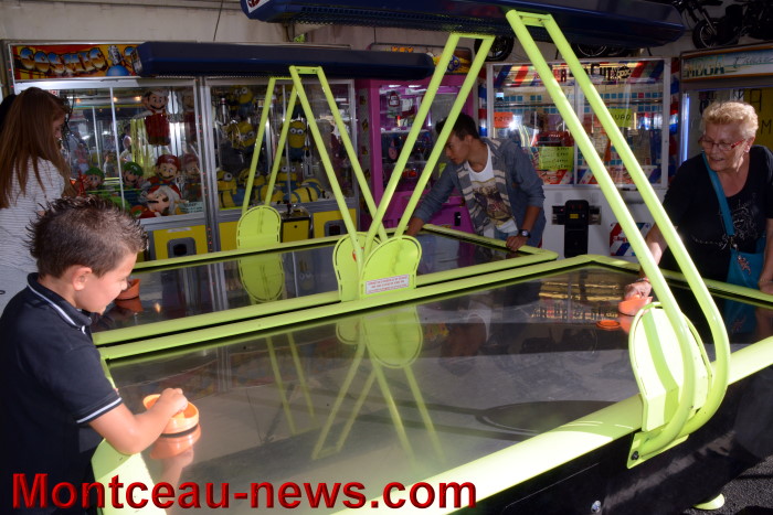 ino fete foraine 31081424