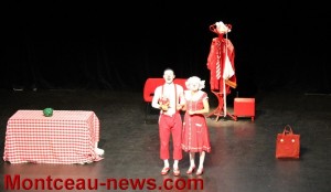 Deux pommes pour un chou et deux séances pleines pour l’ECLA