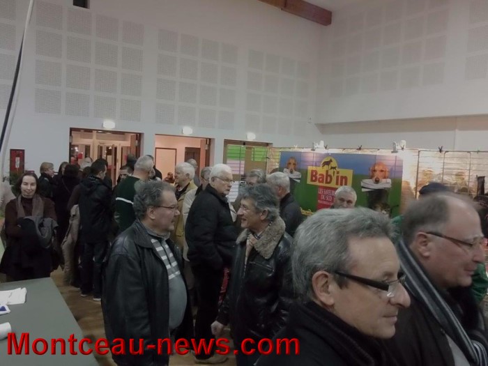 SALON PECHE 24011514