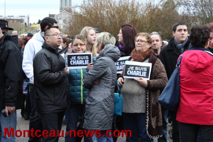 manif charlie 10011530