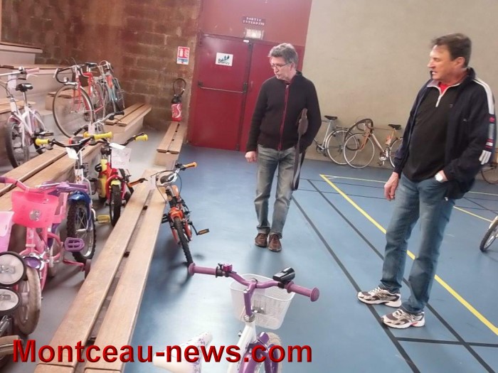 bourses velos blanzy 2303155