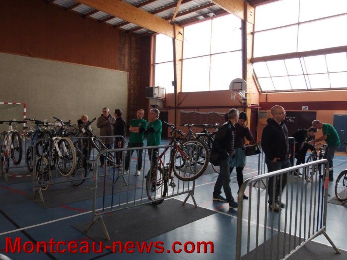 bourses velos blanzy 2303159