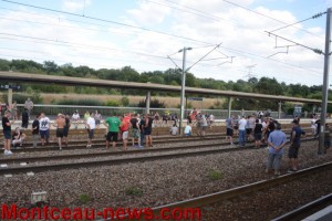 Les agriculteurs à la gare TGV…