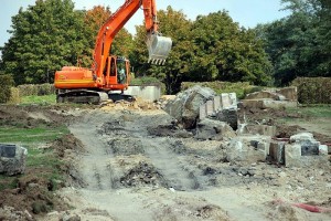 Montceau-les-Mines – Travaux : la cascade du parc Maugrand « gommée »…